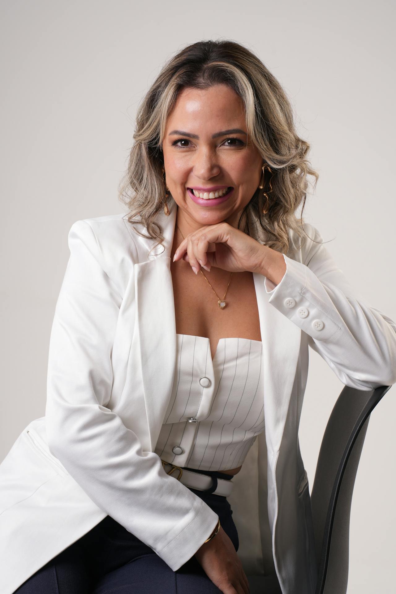 Professional Photo of Dr. Elaine Carter. Photo by Joel Santos on Pexels.com.