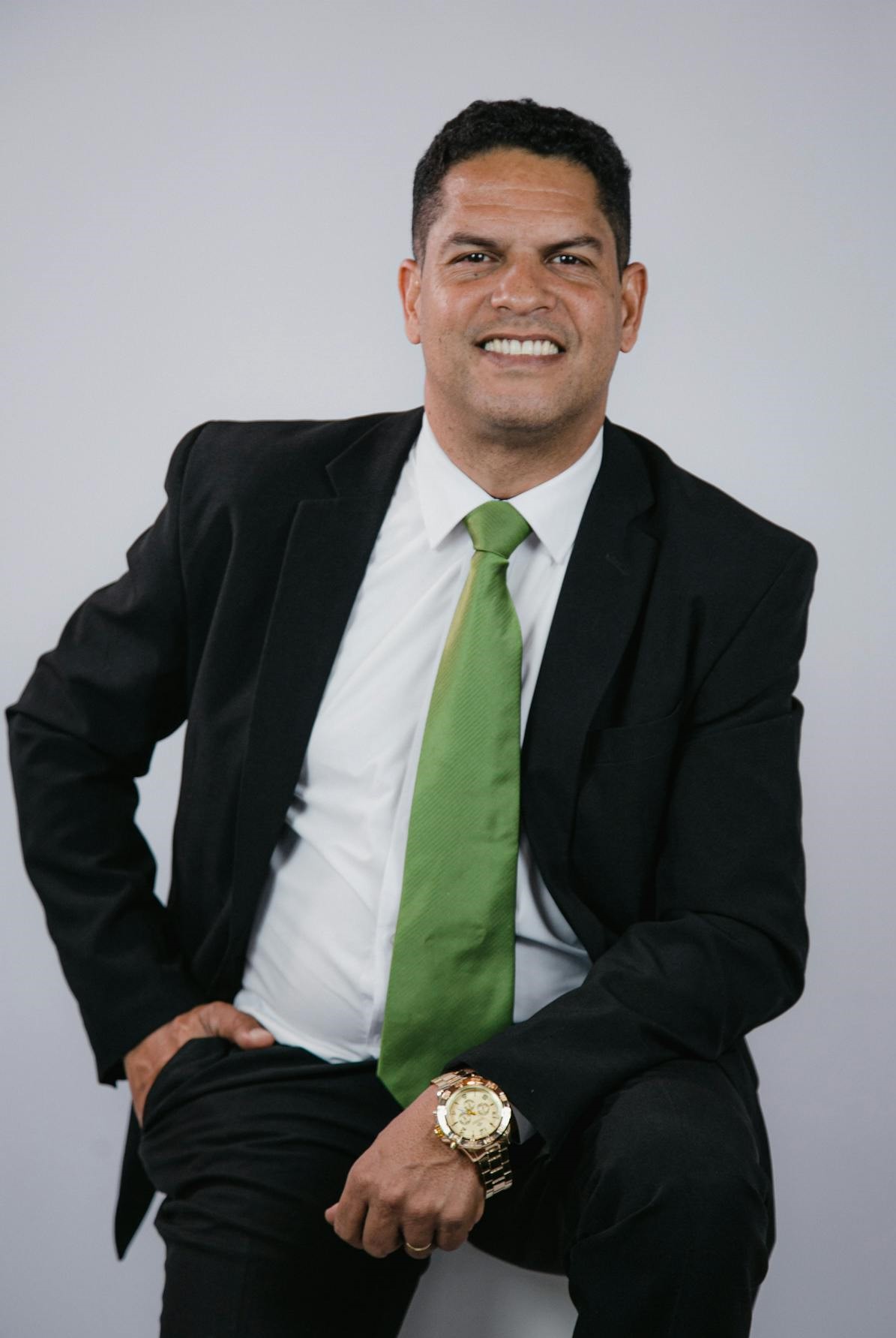 Professional photo of Michael Jensen. Photo by Fabricio Moraes Cunha on Pexels.com.